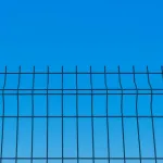 Trwałość ogrodzeń panelowych – na co zwrócić uwagę przy wyborze?