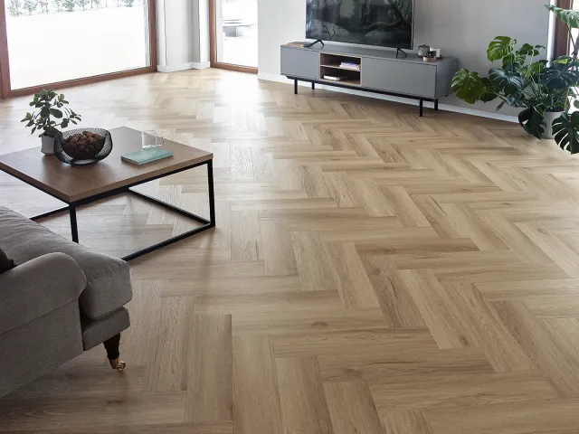 Konkurs dla architektów wnętrz - jednolita podłoga w całym domu.